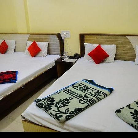 Hotel Bholenath Ujjain Eksteriør billede